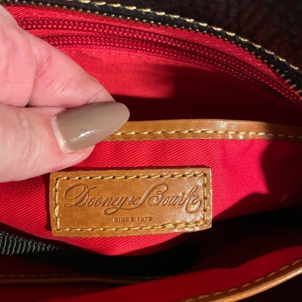 Dooney & Bourke Pebble Grain Medium Pocket Satchel Black and Tan - Picture 12 of 16
